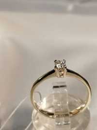 золотое кольцо с натуральным бриллиантом