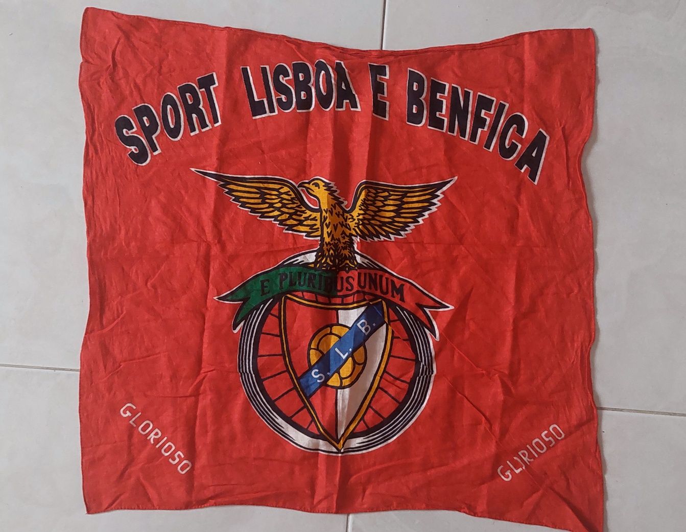 Lenço vintage do Benfica