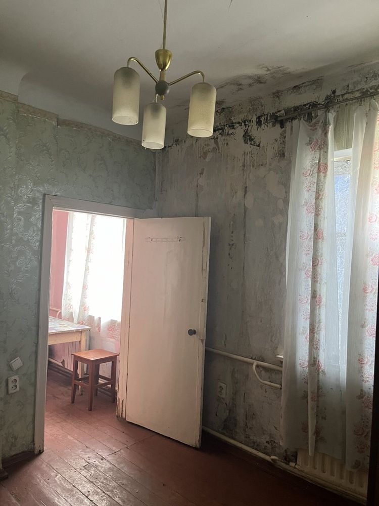 Продаж! Квартира в будинку котеджного типу по вул Радіо