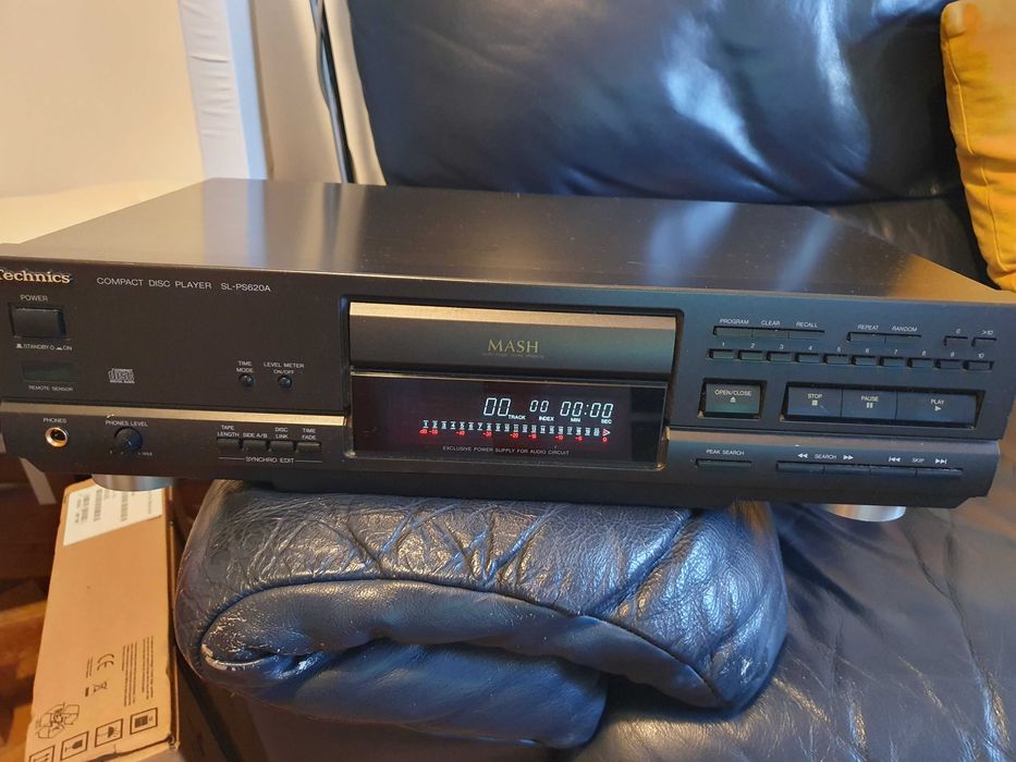 Leitor CD Technics SL-PS620A em Muito bom estado