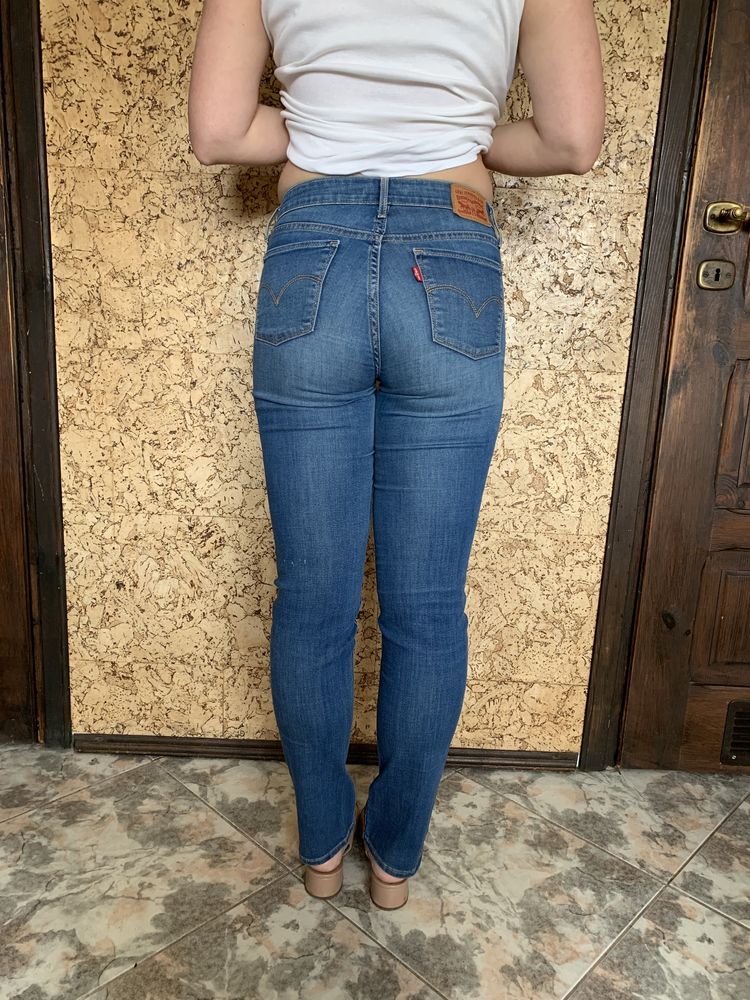 Levis 712 Slim rozm  26