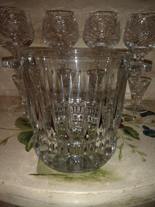 Zestaw pięknych kryształów w idealnym stanie cena za całość