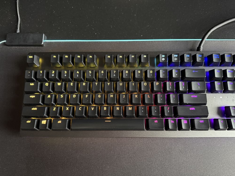 Ігрова клавіатура Razer Huntsman Elite 100%