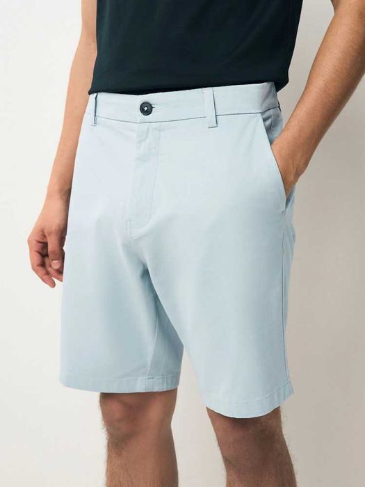 Чоловічі блакитні шорти