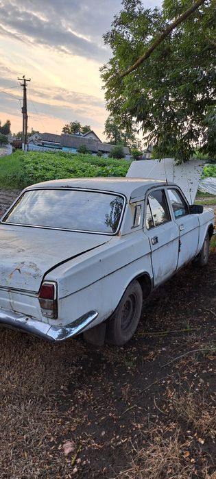 Продам волгу,машина на ходу