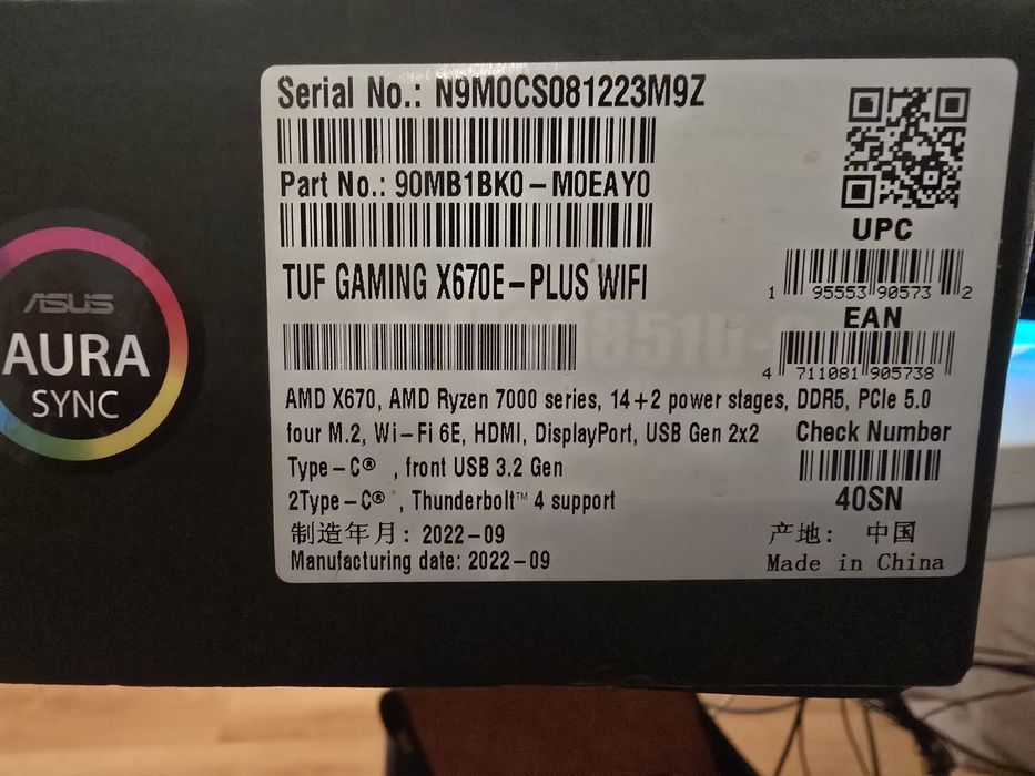 TUF GAMING X670E Plus wifii