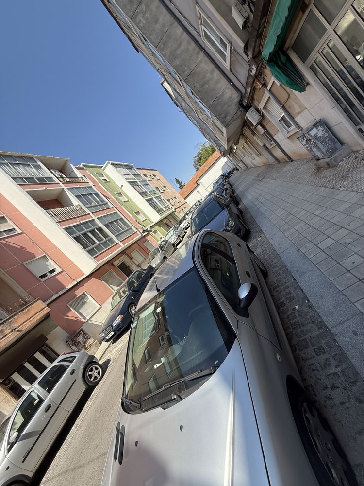 aluga-se loja exelente localização