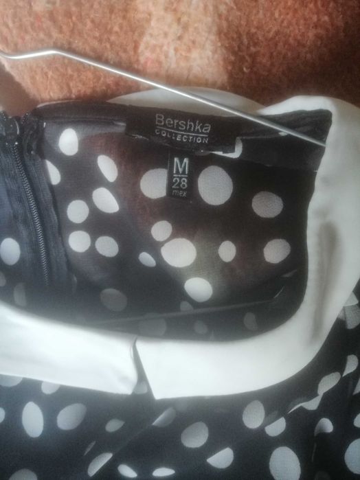 Vendo vestido stradivarius em excelente estado