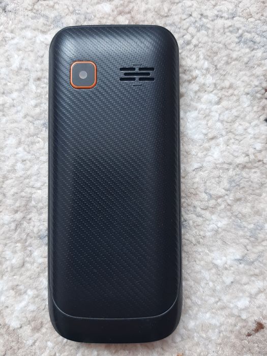 Телефон Максом.450 гривень