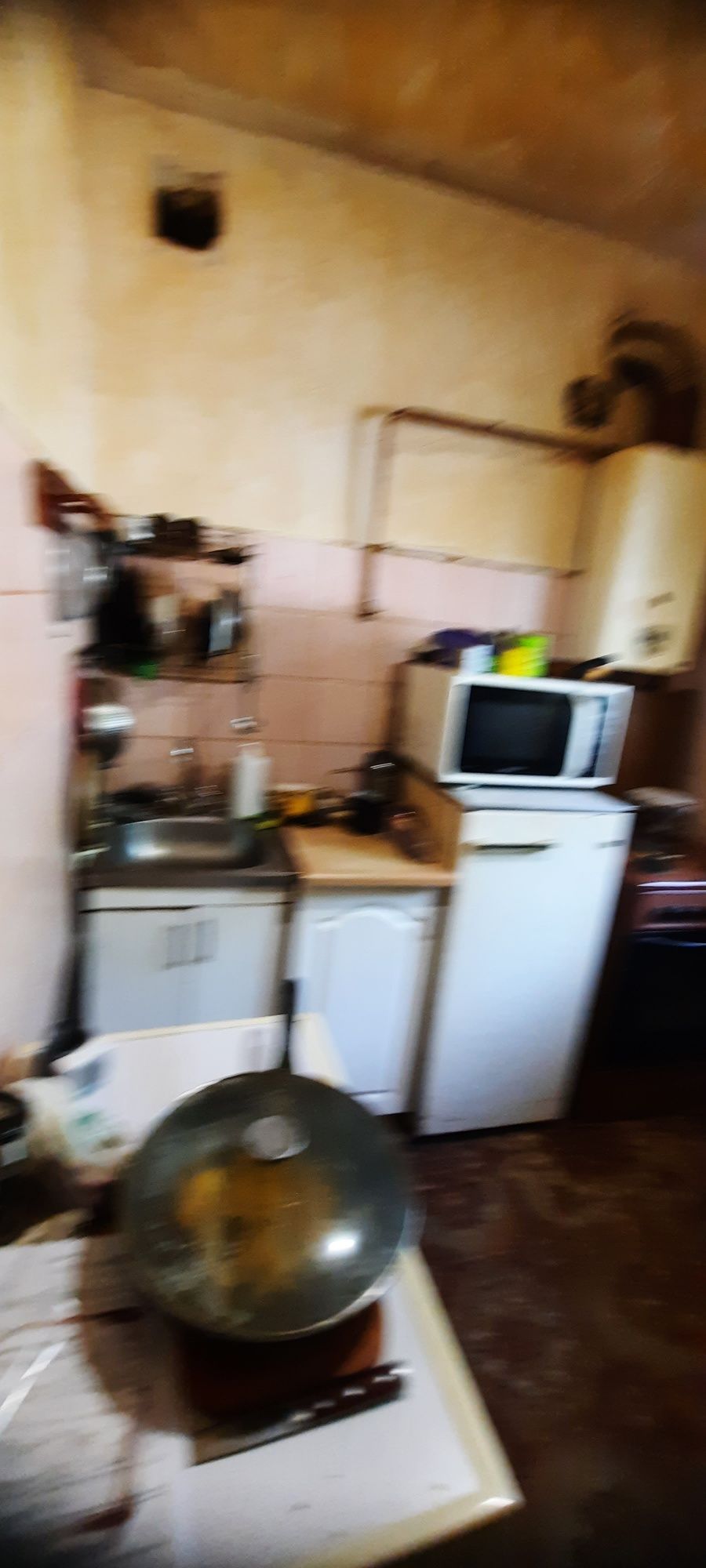 Продам двухкомнатную квартиру на Леваневского