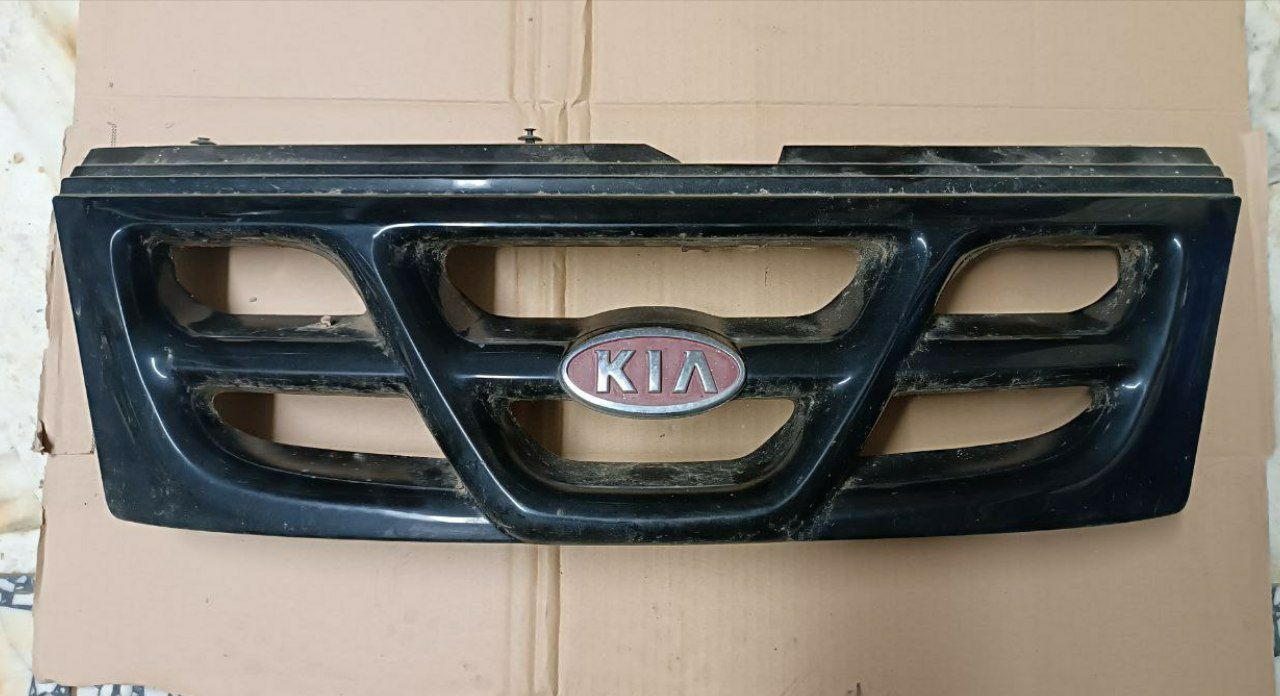 Решітка радіатора Kia Sportage 1, 1995-2004рік