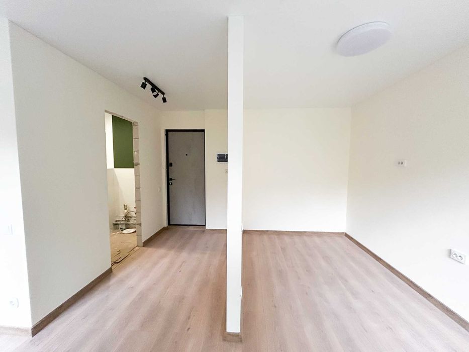 Однокімнатна з новим ремонтом