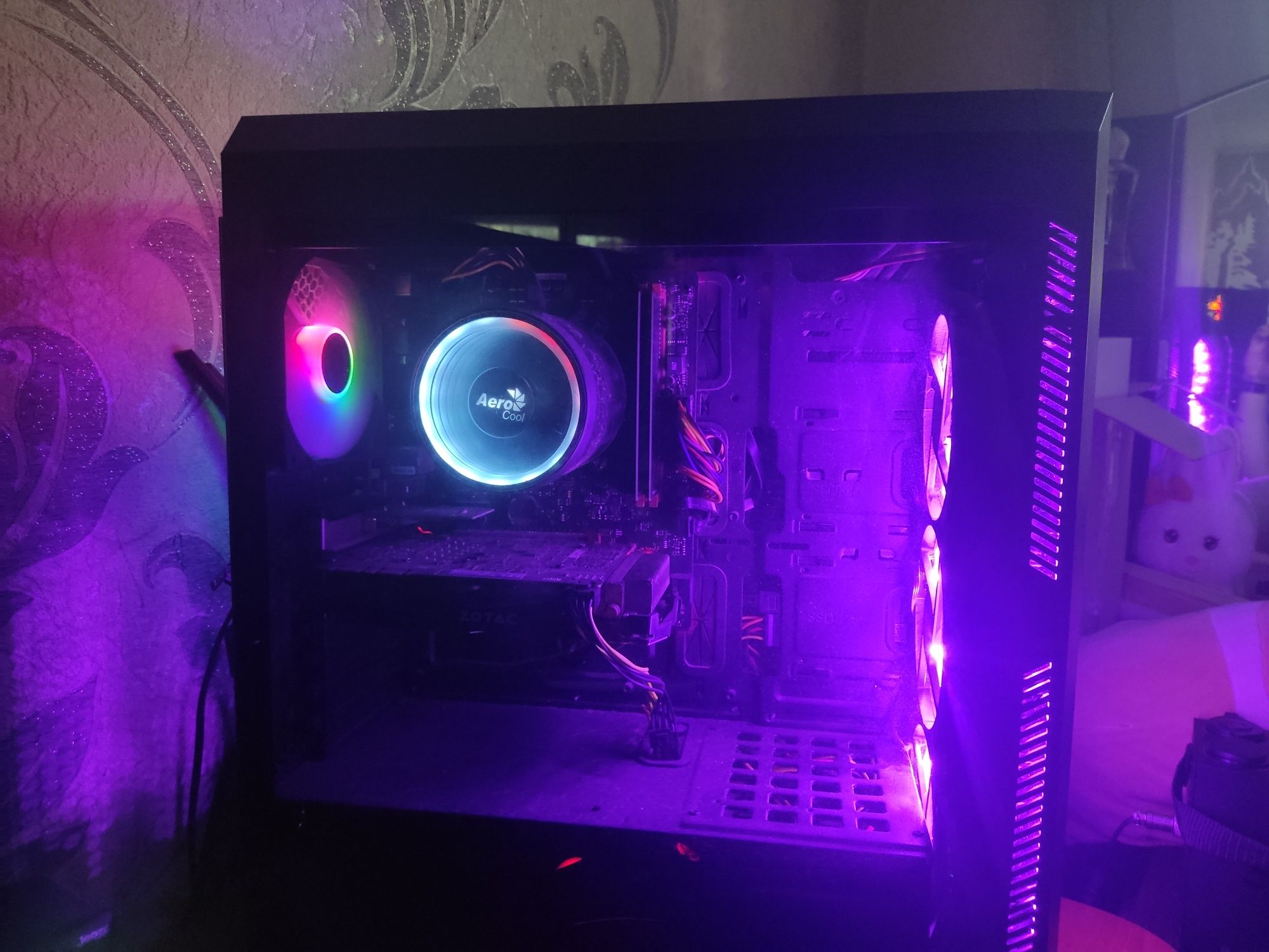 Ігровий ПК+ монік 32 дюйма Ryzen 7 8/16, 16gb ddr4, 1 Tb SSD, GTX 1070