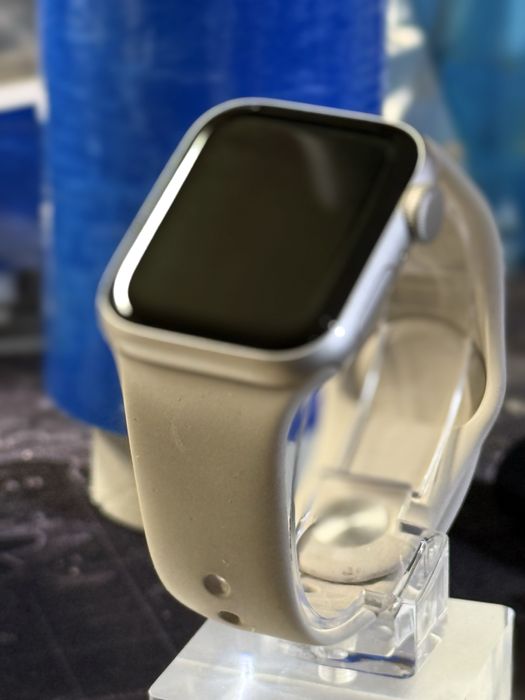 Apple Watch SE 2 gen 40mm GPS – stan bardzo dobry, gwarancja