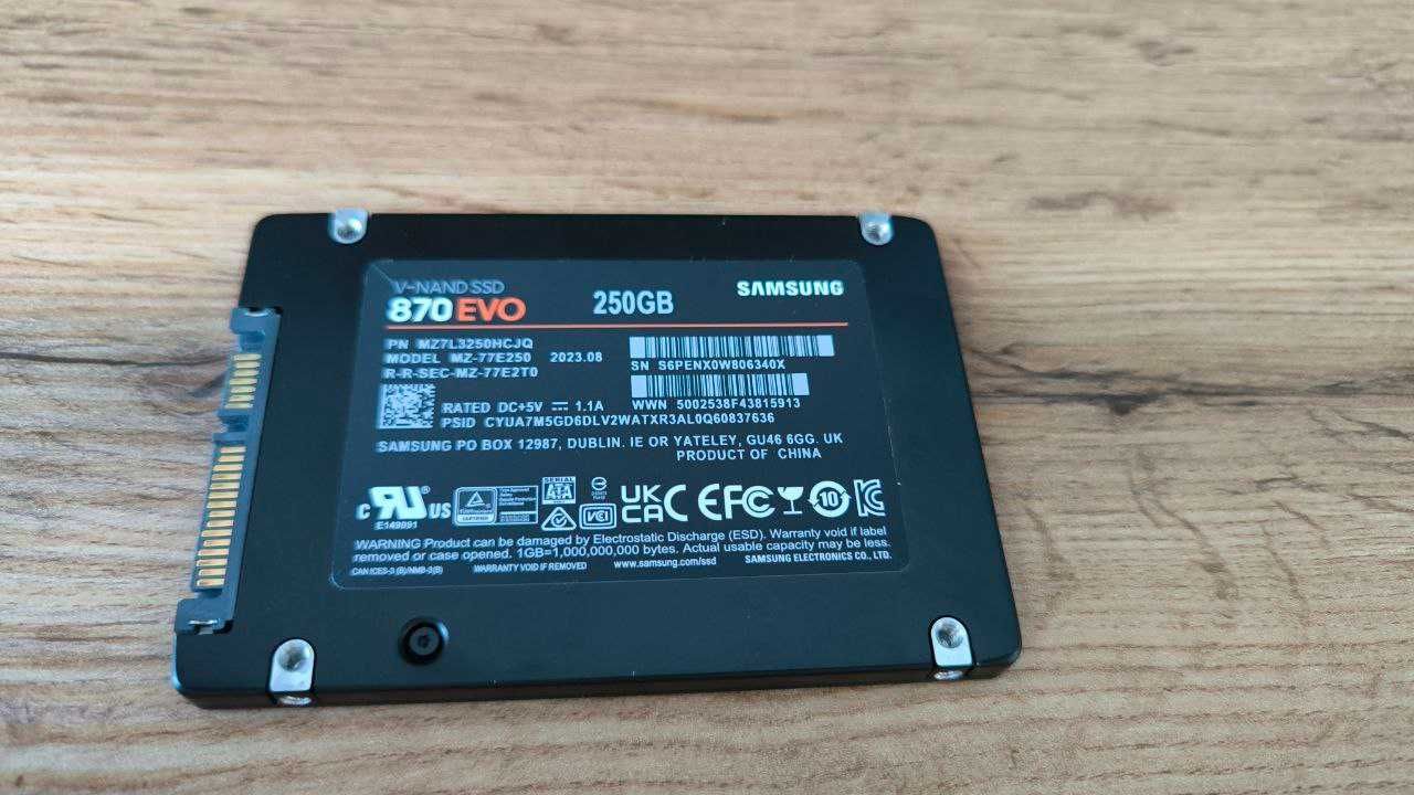 SSD диск Samsung 870 Evo-Series 250GB 2.5" SATA III V-NAND 3bit MLC