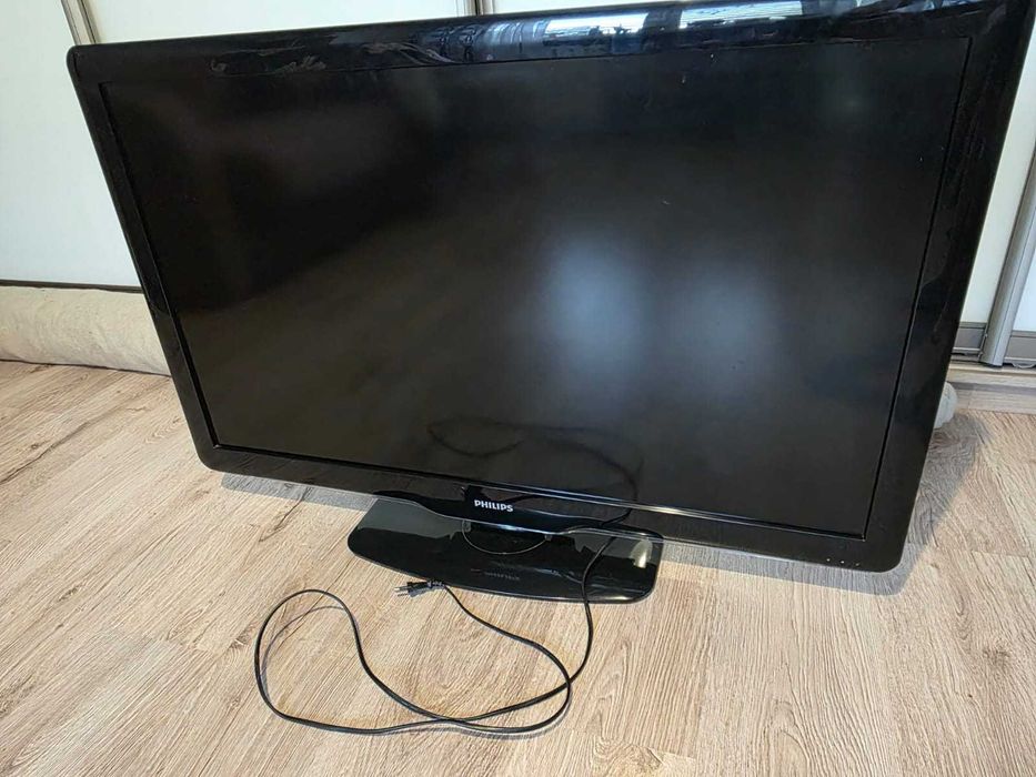 Telewizor TV LCD Philips 42" cale cali model: 42PFL5405H/12 czarny