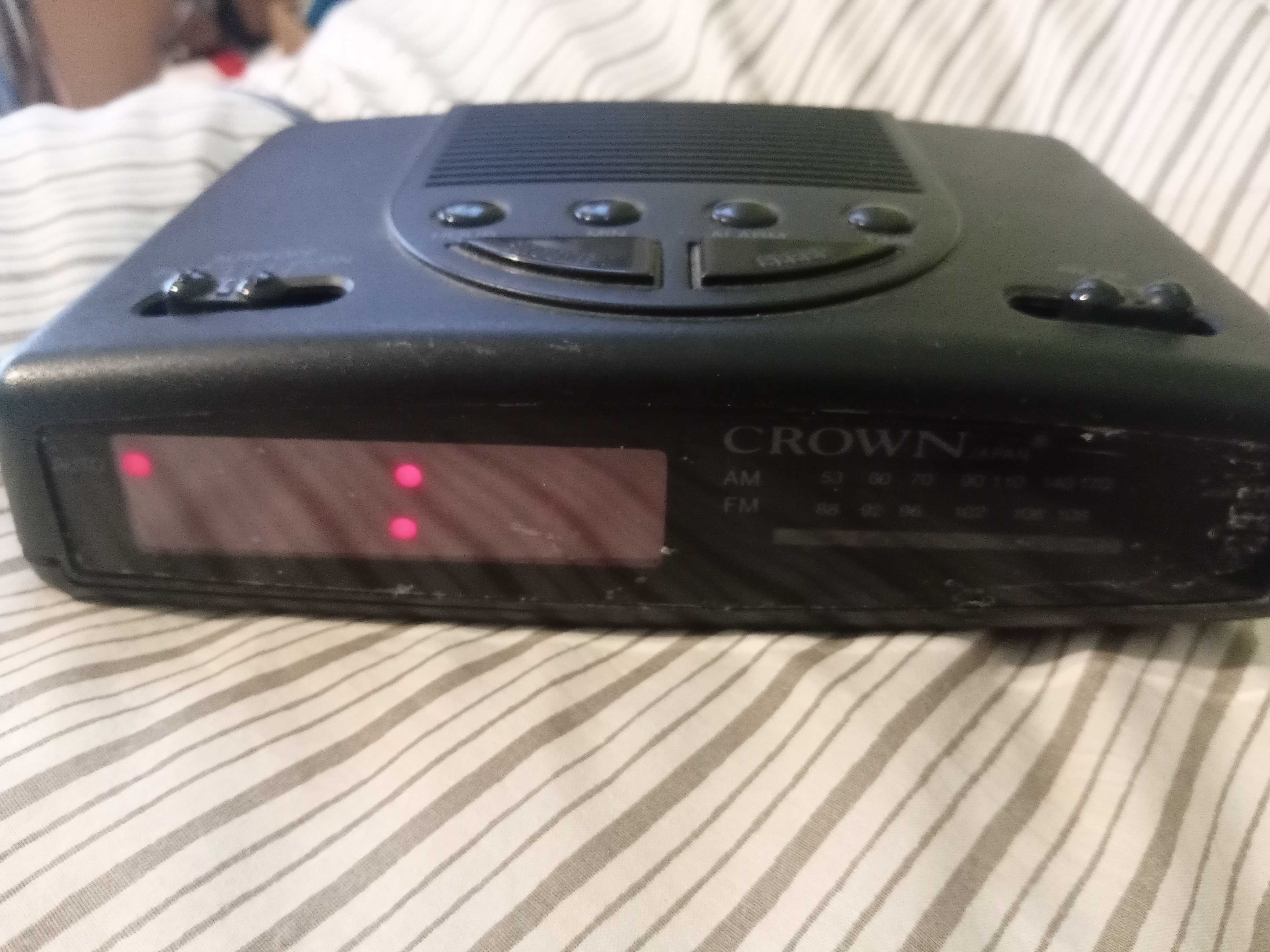 Rádio Japonês CROWN