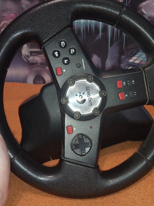 Руль Logitech Formula vibration feedback