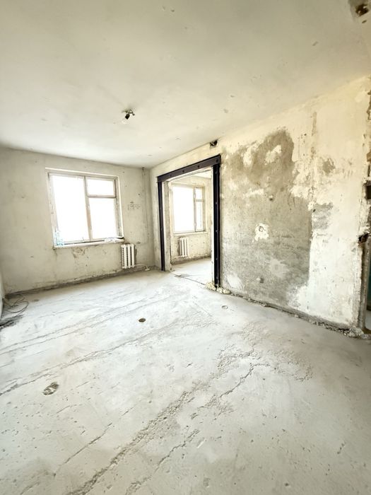 Продаю 3 комнатную квартиру, 97 квартал, ул.Я.Мудрого,60а