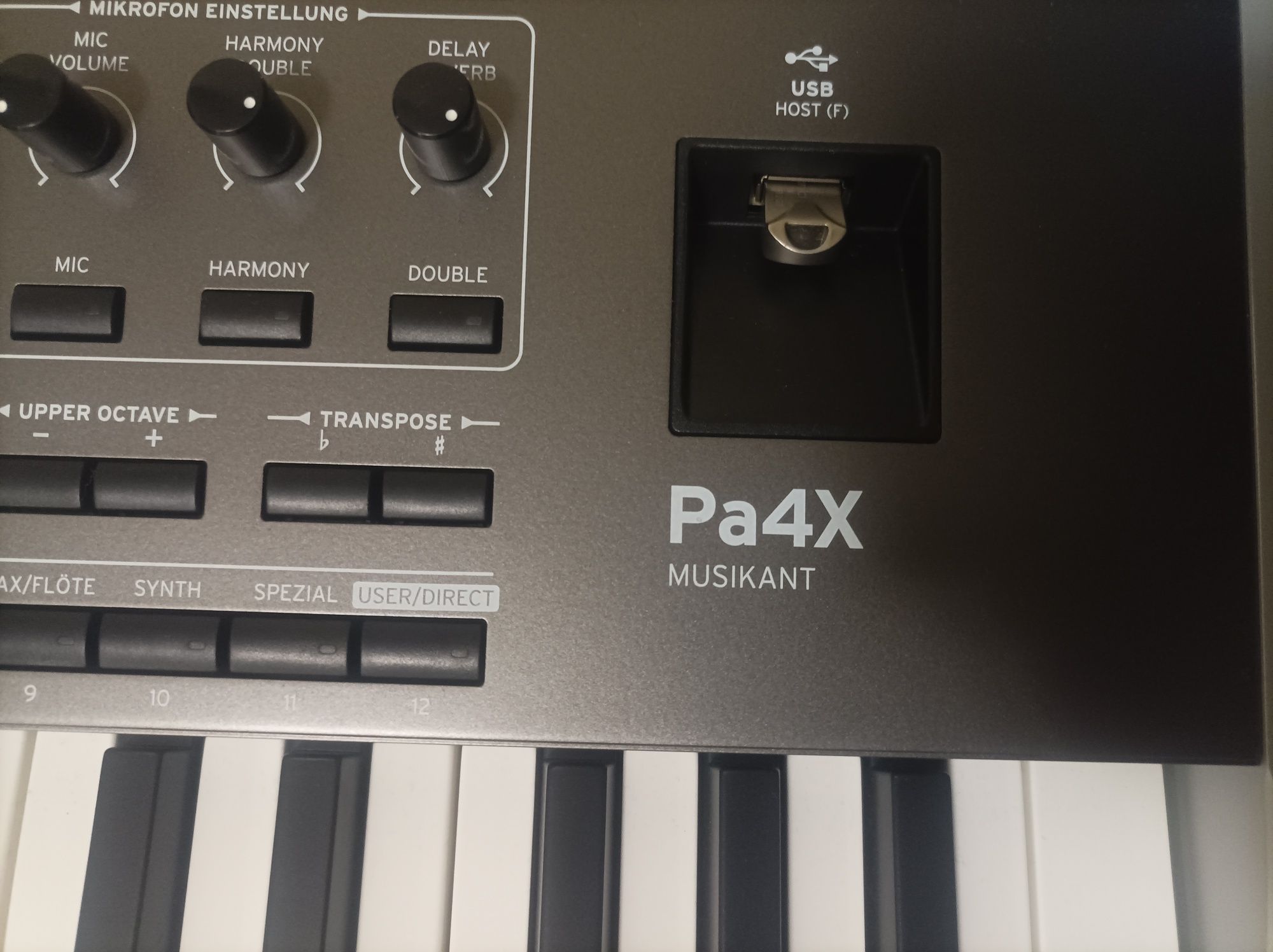 Korg pa 4x. Корг ПА-4x  Синтизатор.