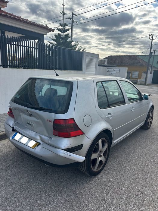 VW Golf 1.9 TDi 150cv