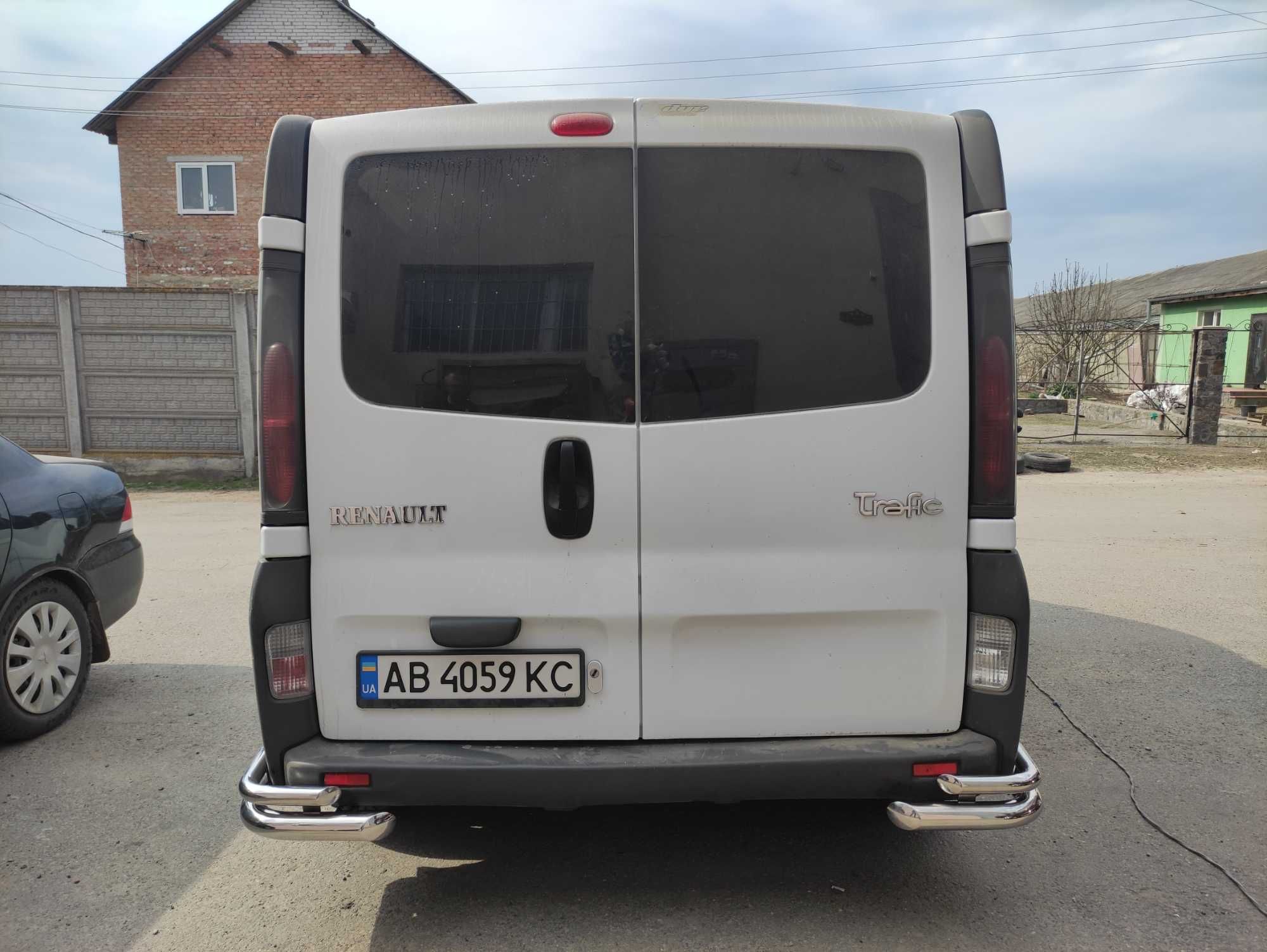 Вус Opel Vivaro 2003-2019+  Кенгурятник Пороги захист бампера