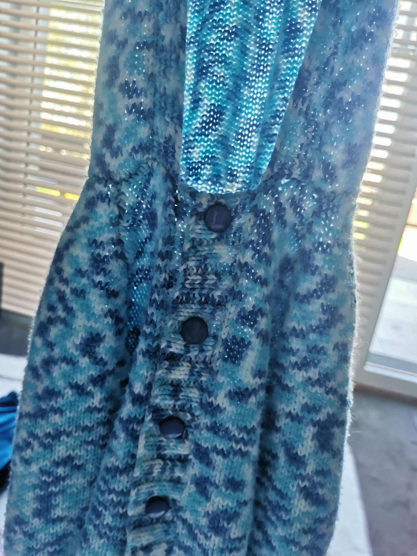 Sweterek Handmade r 92 98 z mięciutkiej włóczki