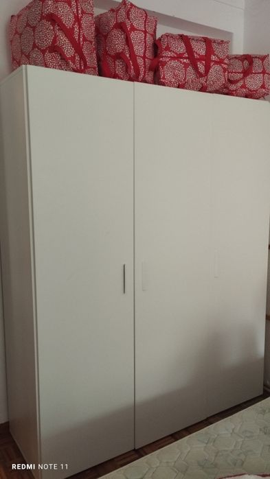 Roupeiro IKEA 153 x 190 cm (Santarém)