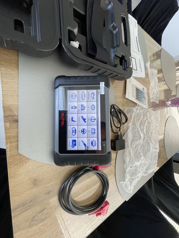 Interfejs diagnostyczny AUTEL MK808