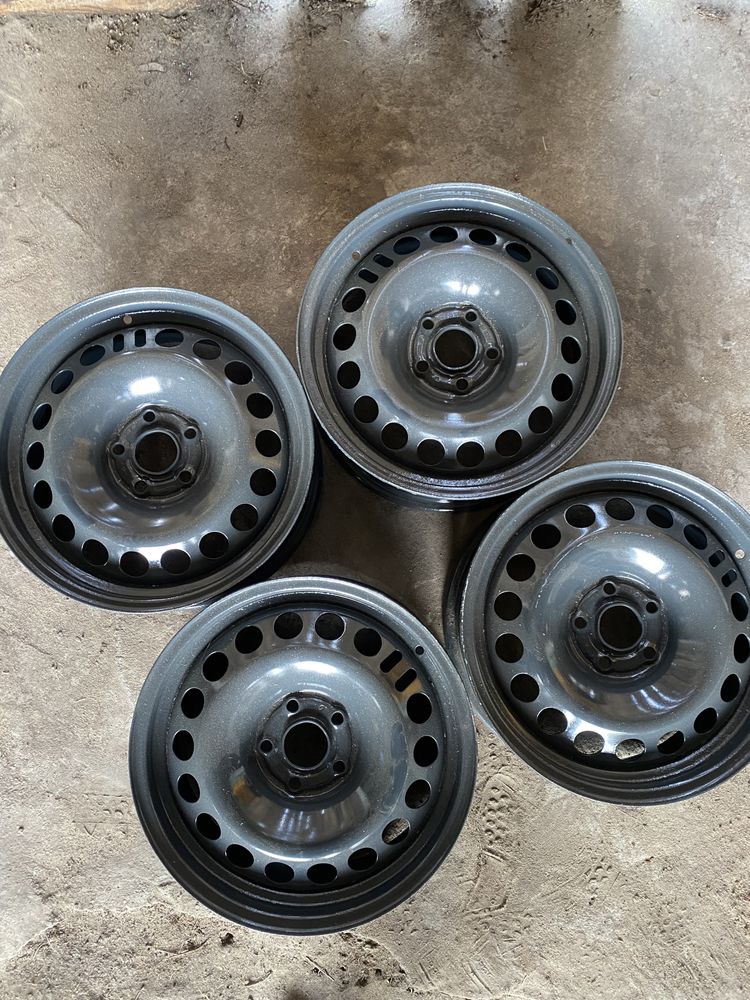Felgi stalowe 5x105 R16