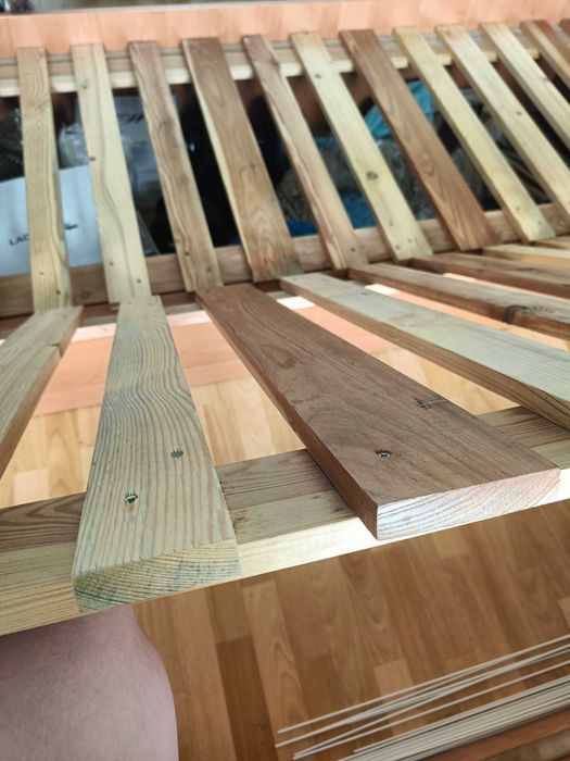 Łóżko małżeńskie 160x200