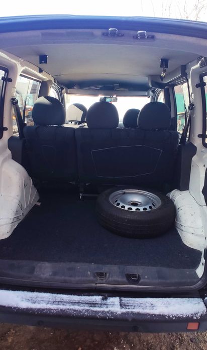 Авто Фіат Добло FIAT Doblo Combi 2008 (1,4 газ/бензин)