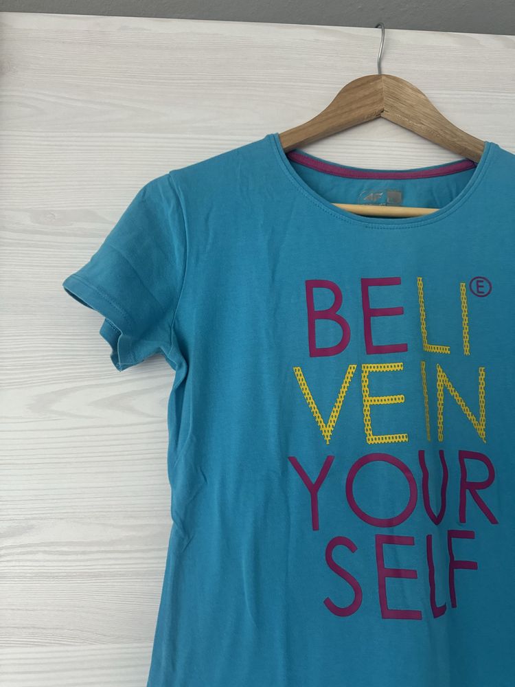 Damska bluzka koszulka tshirt krótki rękaw nadruk dopasowana