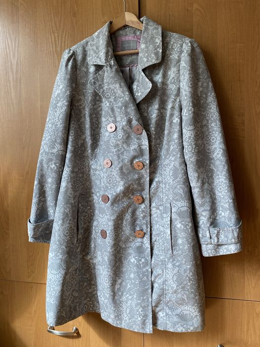 Elegancki płaszczyk we wzory – Per Una – rozmiar 18 (44–46)