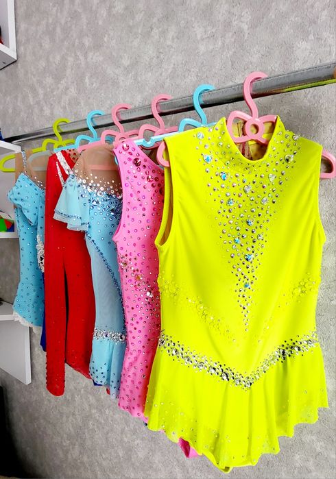 Купальник для гімнастики.       для художественной гимнастики