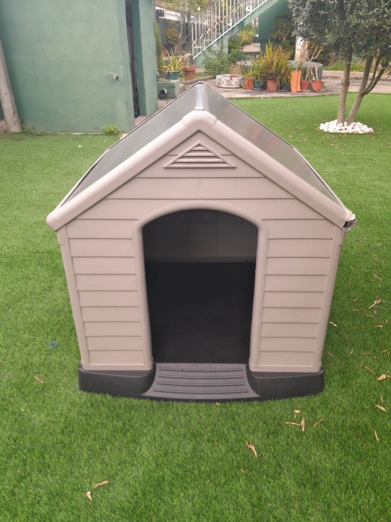 Casota para cão  / NOVA