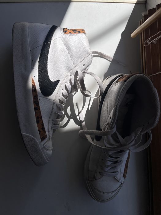 Продам кросівки Nike