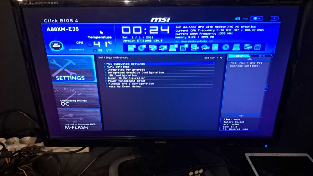 MSI A88XM-E35  AMD A4 6300  DDR3 8GB