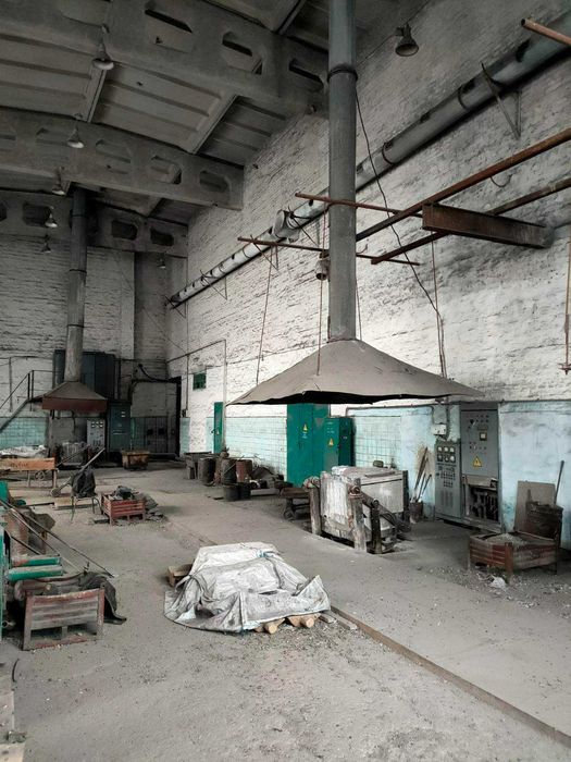 Продаж адміністративно-промислового комплексу