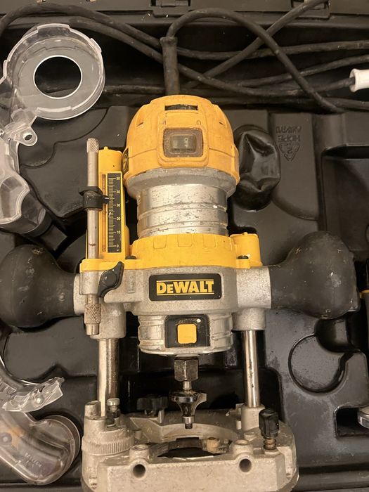 Frezarka dewalt d26204