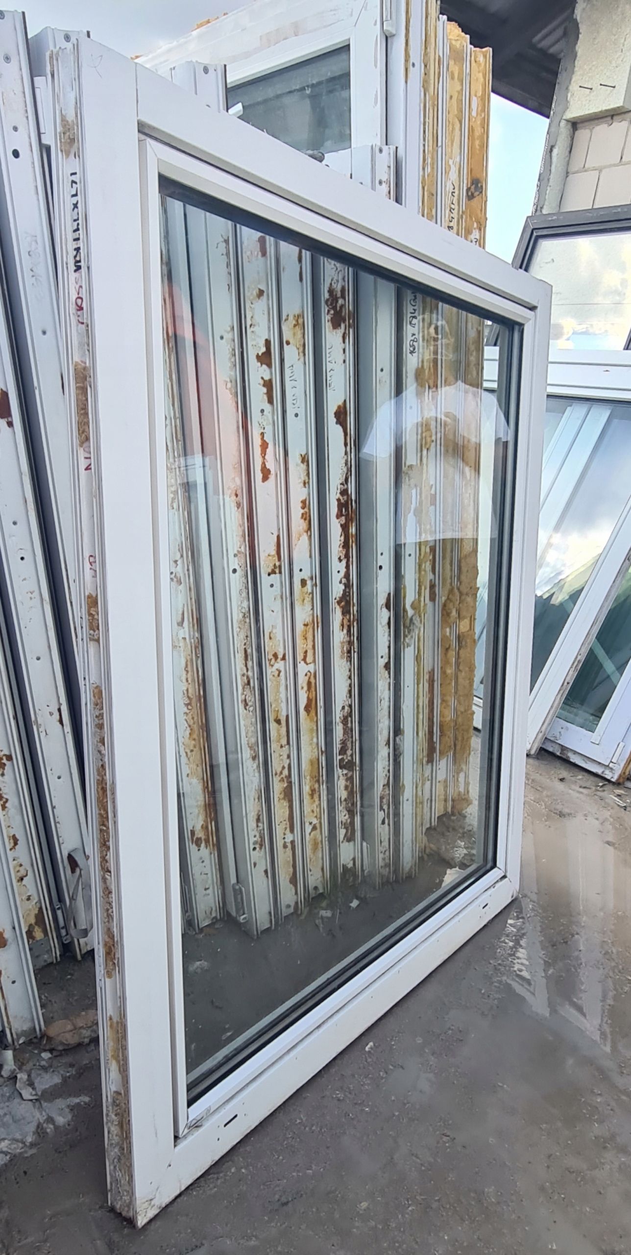 OKNA Używane 124X140 OKNO KacprzaK Plastikowe PCV Lider Okna OLX