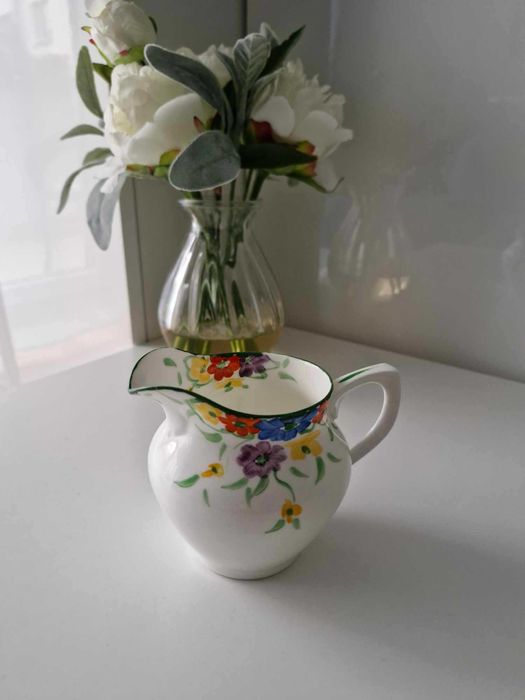 Mlecznik biały w kwiaty, vintage, Anglia