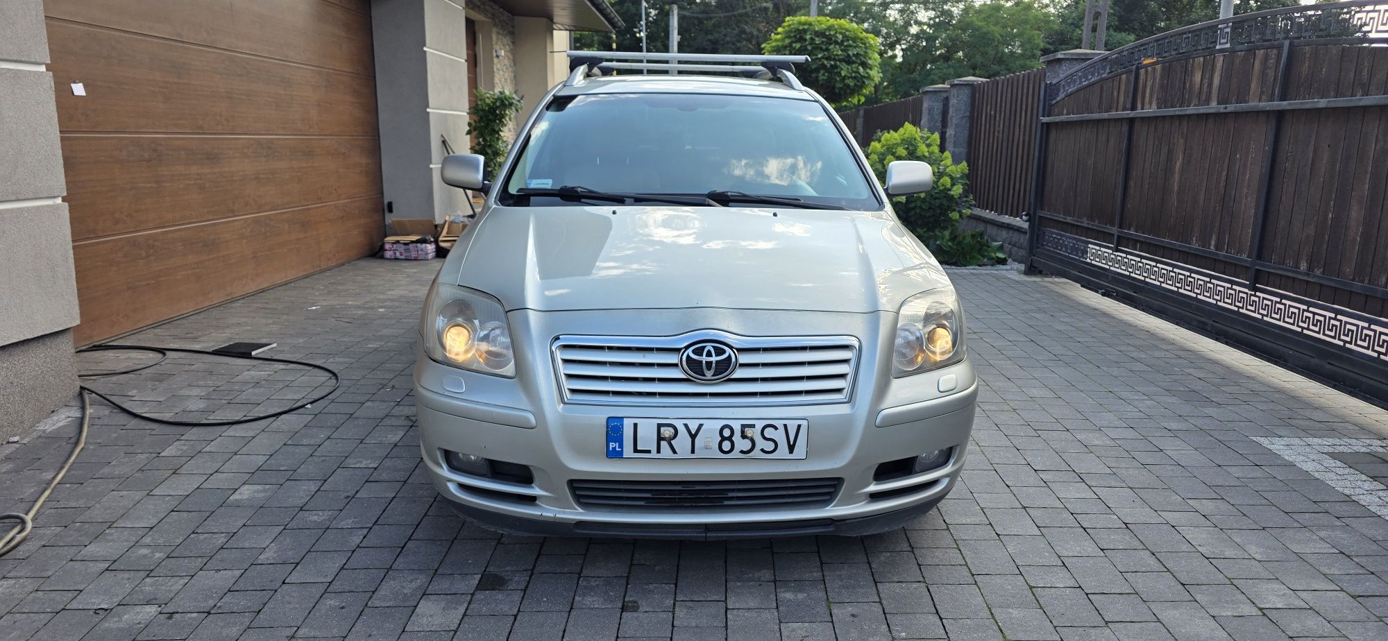 Toyota avensis d4d 2005