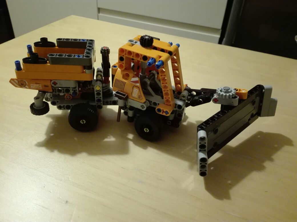 Lego technic 42060 Ekipa robót drogowych