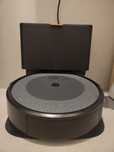 Robot aspirador - IROBOT Roomba i5 + 1 pack de 3 bolsas allergenlock