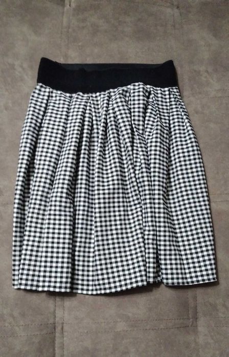 Шкільна спідниця, шкільна форма.