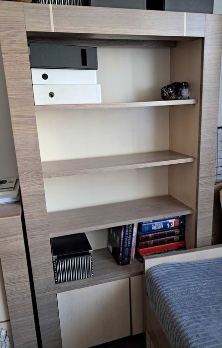 biblioteczka / szafka firmy VOX