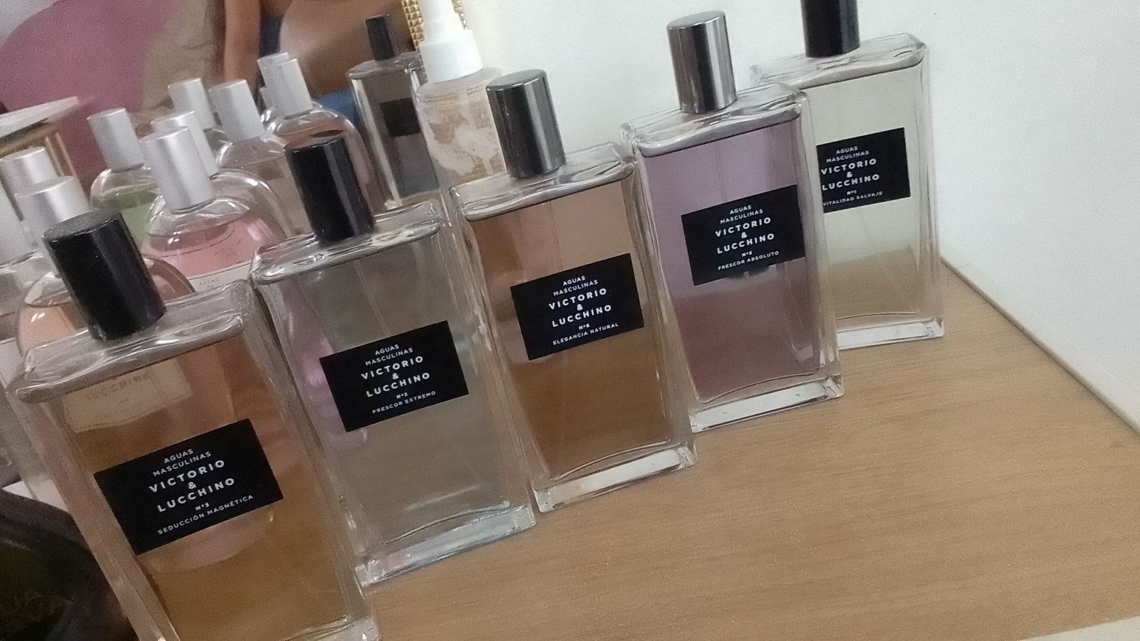 Vendo perfumes de homem e de mulher