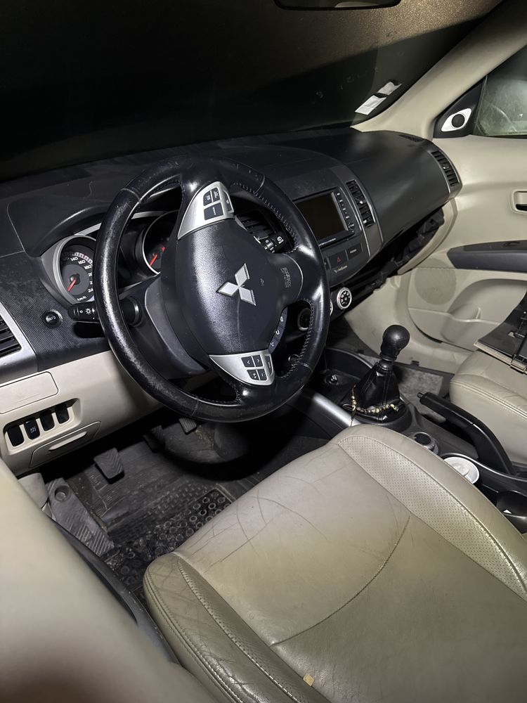 Mitsubishi outlander diesel para pecas
