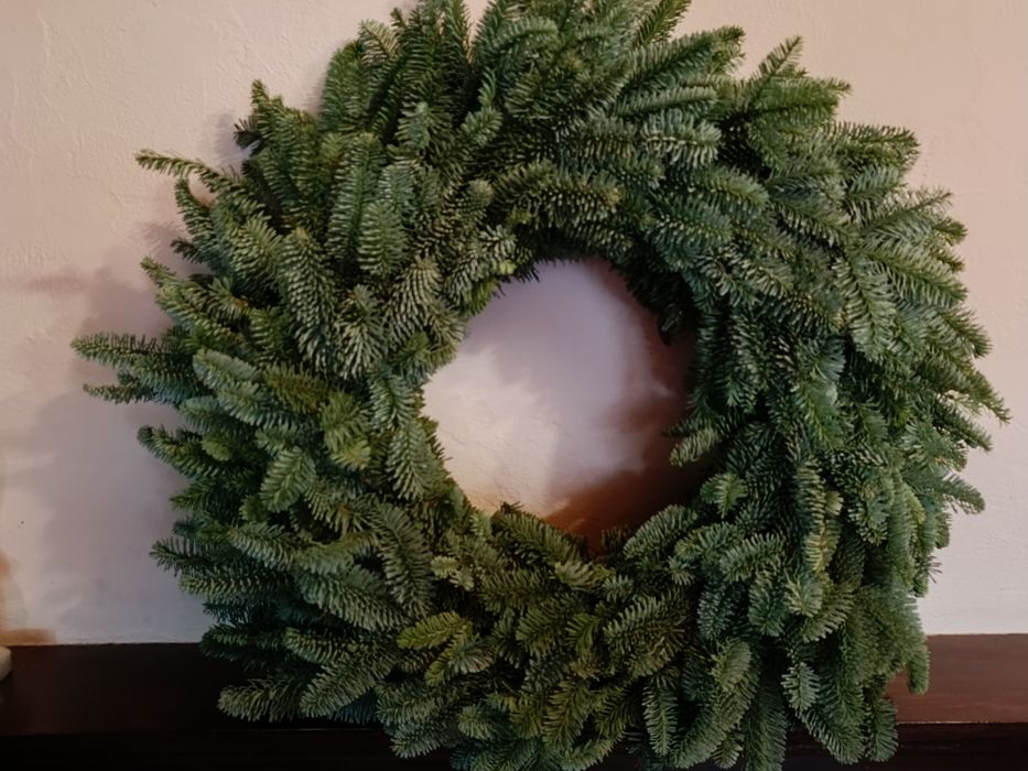 Wieniec stroik świąteczny adwentowy 55cm nobilis